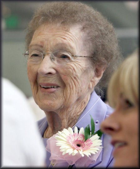 Laura Gubler Hendrix, honored in 2010 at 106